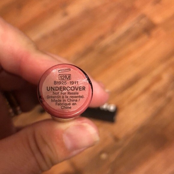 Phase zero matte liquid lipstick shade undercover NIB - Picture 3 of 4